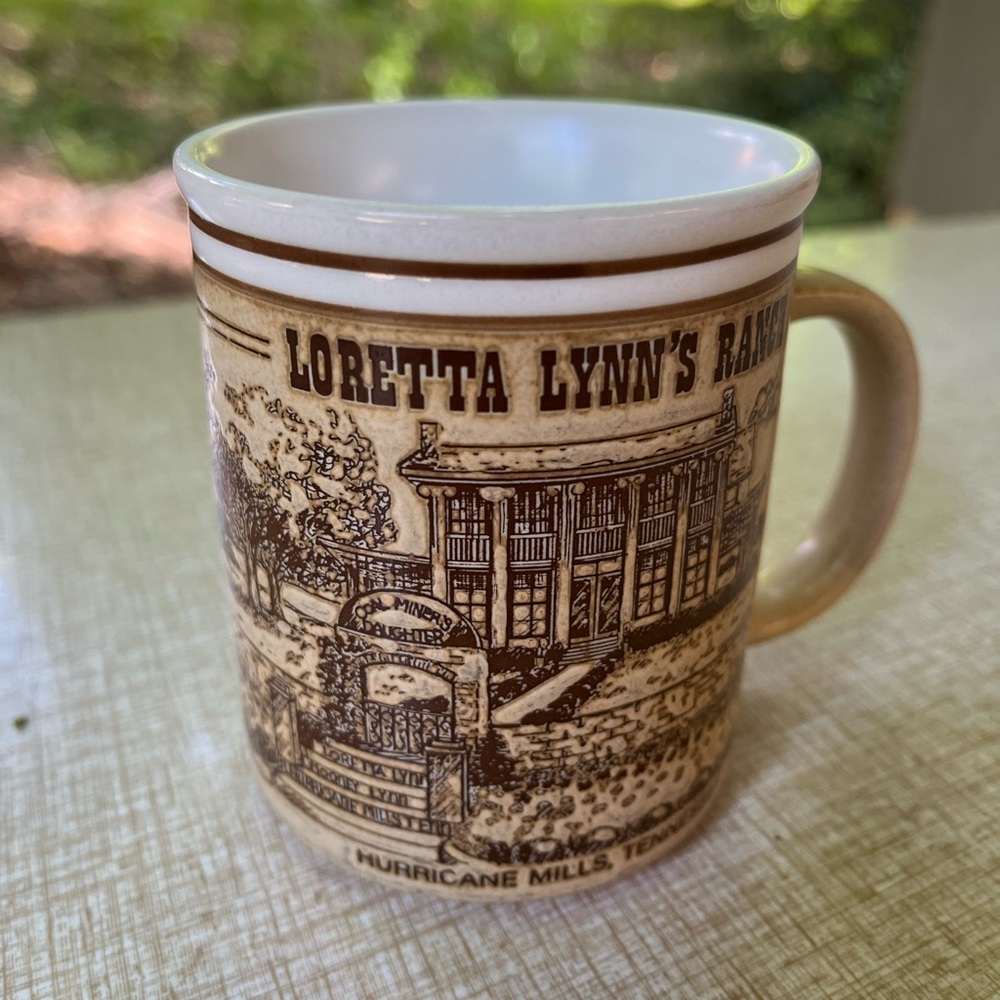 Vintage Loretta Lynn’s Ranch coffee mug, stoneware. Hurricane Mills, TN
